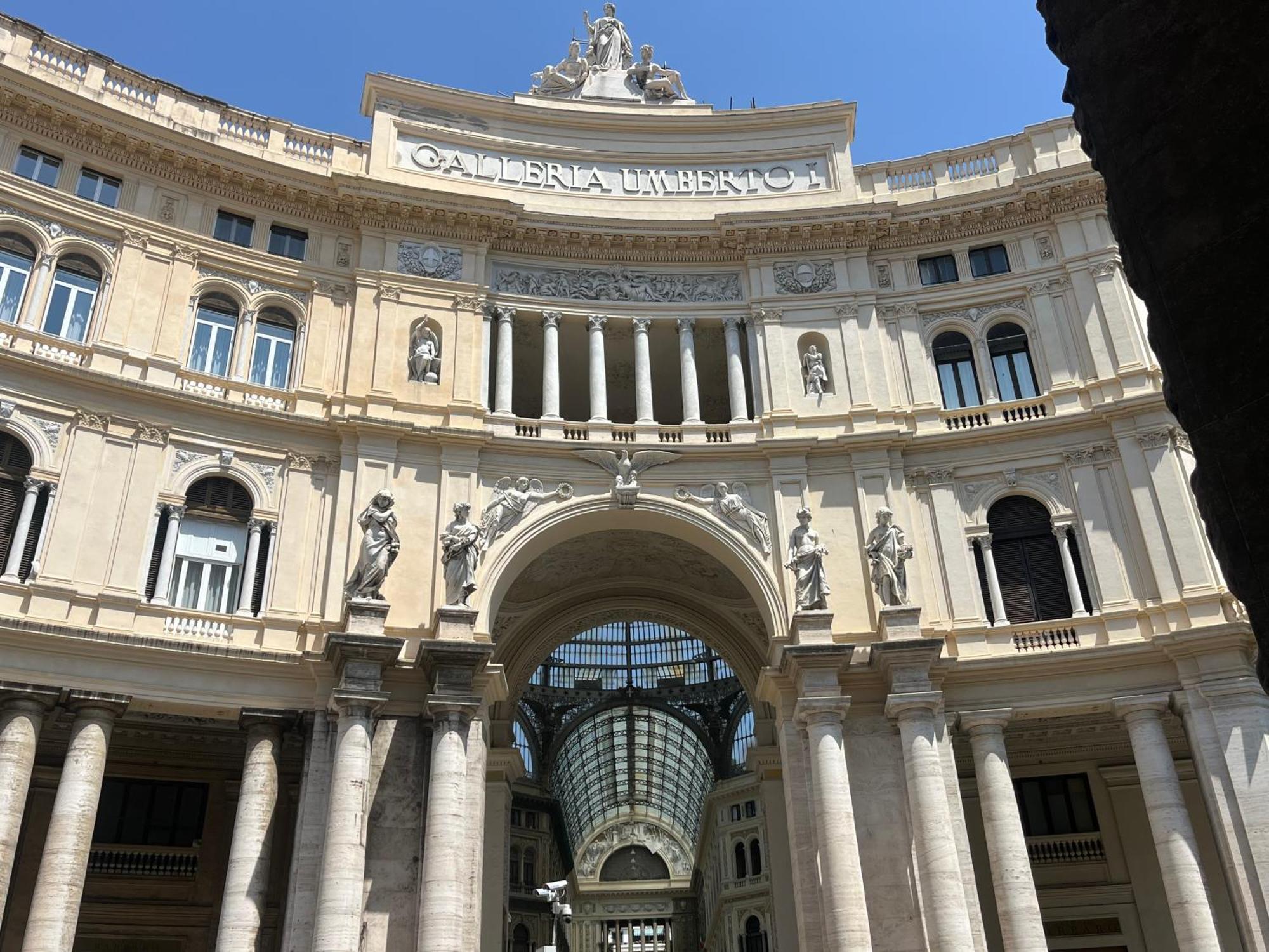 Casetta Piazza Plebiscito Naples Exterior photo